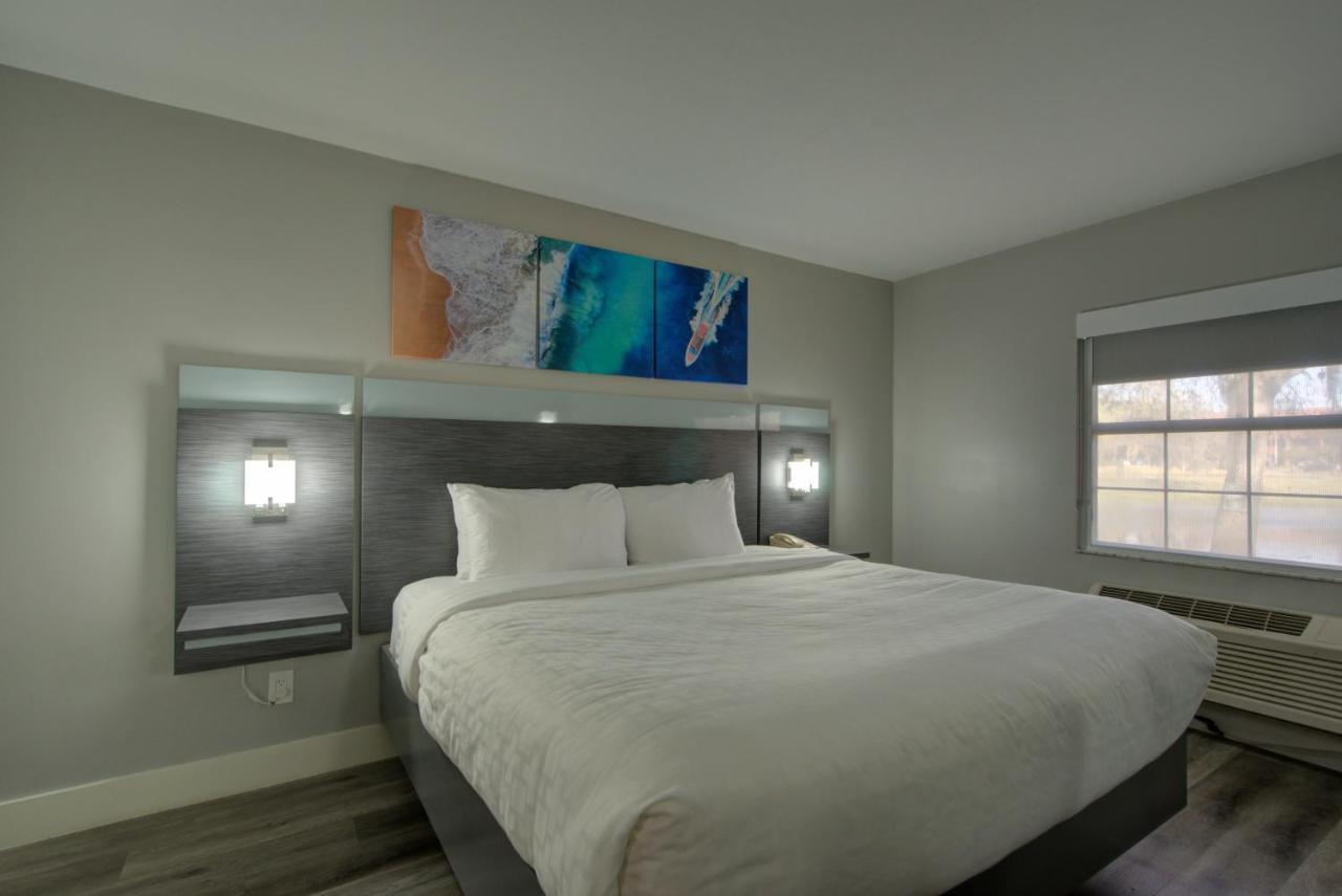 Clarion Pointe Tampa-Brandon Near Fairgrounds And Casino Hotel Mango Kültér fotó